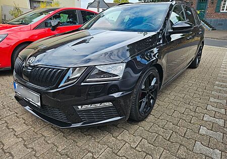 Skoda Octavia 2.0 TDI SCR DSG 4x4 RS60 Combi RS60