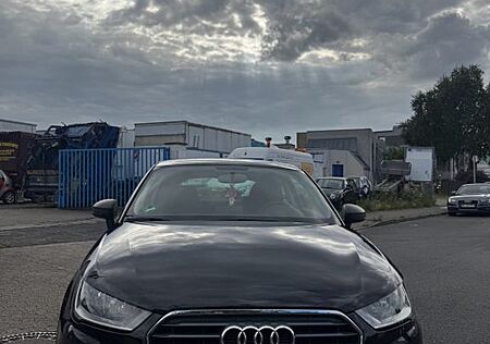Audi A1 1.0 TFSI ultra 60kW -