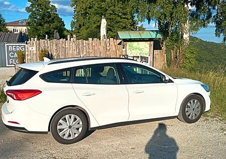 Ford Focus 1,0 EcoBoost 63kW Trend Turnier Trend