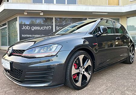 VW Golf Volkswagen VII Lim. GTI Aut. Navi Bi-Xenon Leder Panor
