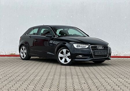 Audi A3 2.0 TDI Ambition XENON*Aut.*SpS*SpF*
