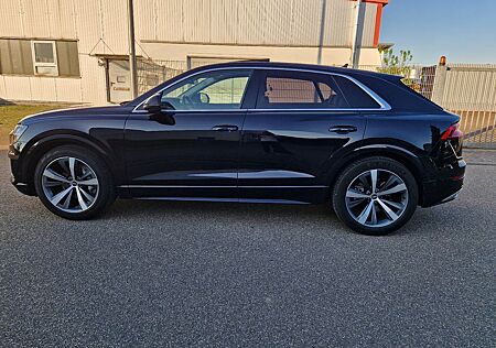 Audi Q8 50 TDI quattro Pano Head Up B&O ACC VOLL