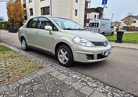 Nissan Tiida 1.6 62tkm AHK
