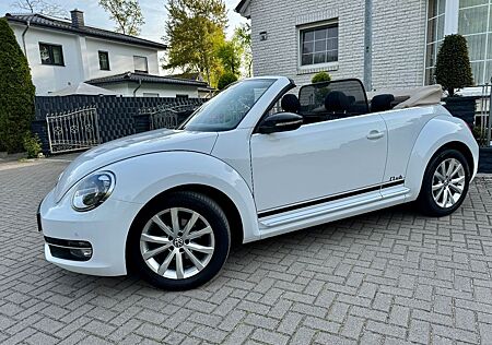 VW Beetle Volkswagen Cabriolet Club DSG NAVI PDC VORNE/HINTEN