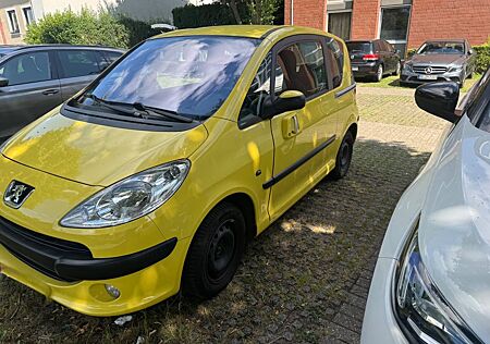 Peugeot 1007 Tendance 75 Tendance