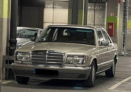 Mercedes-Benz S 420 W126 V8 Oldtimer