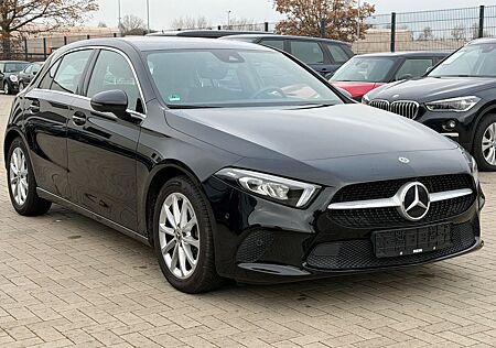 Mercedes-Benz A 220 DCT "Progressive" Automatik