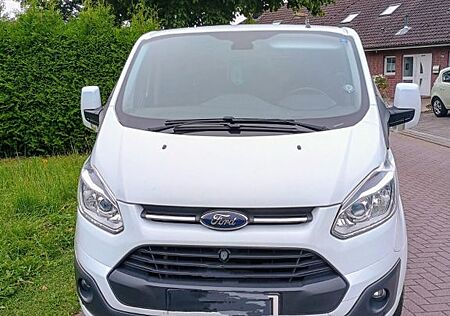 Ford Tourneo Custom