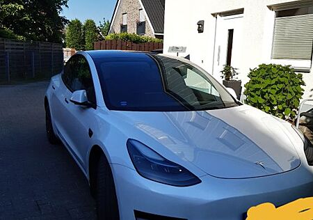 Tesla Model 3 Hinterradantrieb RWD RWD