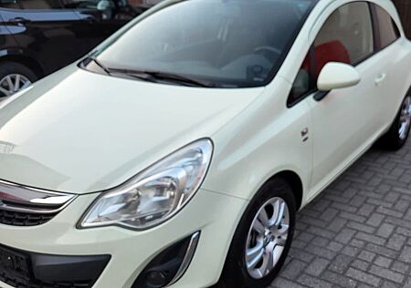 Opel Corsa 1.4 Color Edition Color Edition