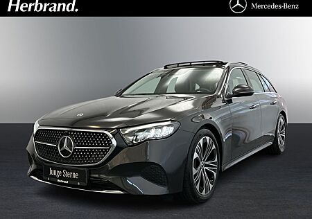 Mercedes-Benz E 220 d T Avantgarde AHK Lenkradhzg. Keyless-GO