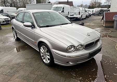 Jaguar X-Type 3.0 V6 Sport 4x4 Allrad Vollleder TÜV