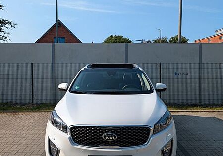 Kia Sorento Spirit 4WD / 7SITZER / PANO