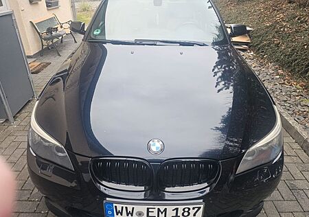 BMW 525i A - M- Paket ab Werk TÜV NEU