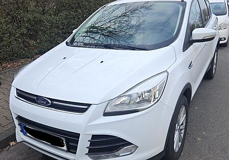 Ford Kuga 2,0 TDCi 4x4 132kW Titanium PowerShift ...