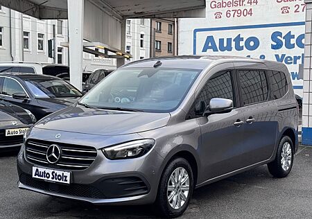 Mercedes-Benz T-Klasse T180 LANG,AUTOMATIK,LEDER,7XSITZER,360°