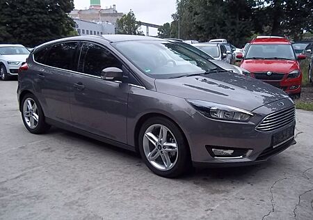 Ford Focus Lim. Titanium
