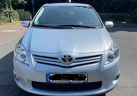 Toyota Auris , gepflegt, wenig Kilometer