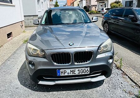 BMW X1 2.0d Automatik / Xenon / Navi / Carplay