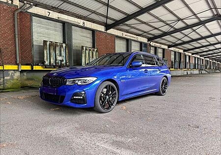 BMW 330 gebraucht kaufen BMW 330e Touring Sport Line Automatic Sport Line