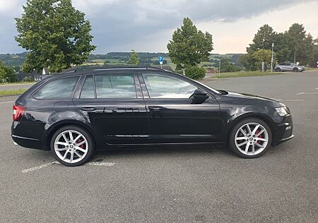 Skoda Octavia RS 4x4 LED Cam DCC Blind Virtual