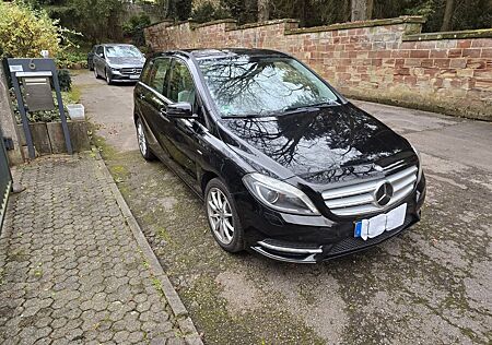 Mercedes-Benz B 180 - zum Verkauf