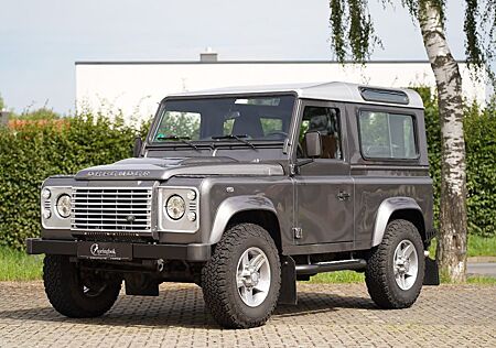 Land Rover Defender 90 SE