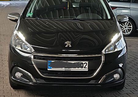 Peugeot 208 1.2 Active PureTech 82 Active