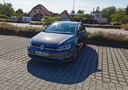 VW Golf Volkswagen 1.0 TSI 63kW Sound Sound