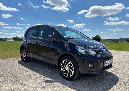 VW Up Volkswagen Join Klima / Freisprech / WKR / SHZ / 1.Hand