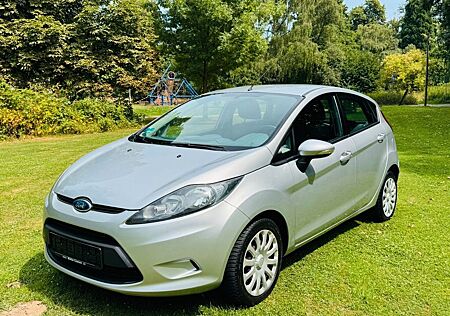 Ford Fiesta 5-Türer-1HD-Klima-Tüv neu-Allwetterreifen