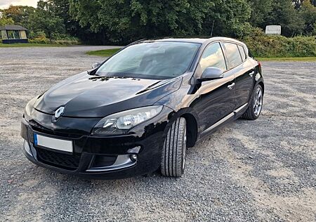 Renault Megane GT TCe 180 zu verkaufen