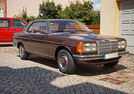 Mercedes-Benz CE 230 Coupe Metallic