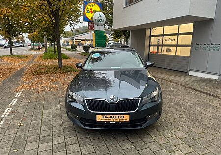 Skoda Superb LIM ACTIVE:PDC:36 MONATE GARANTIE: