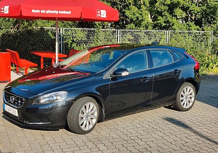 Volvo V40 D2 YOU!