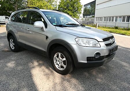 Chevrolet Captiva 2.0 LT, 4x4, 7Sitze, Leder