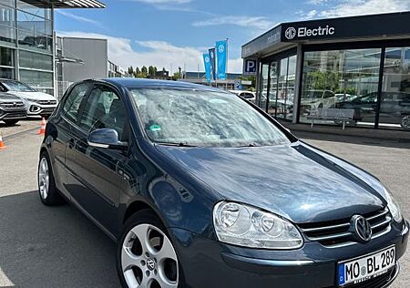 VW Golf Volkswagen 1.6
