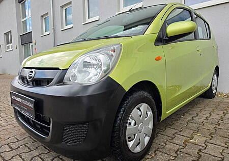 Daihatsu Cuore 1.0 AUTOM. ST.HZG TÜV NEU 1.HAND NAVI KLIM