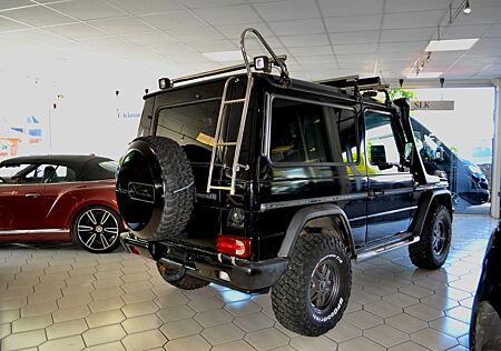 Mercedes-Benz G 230