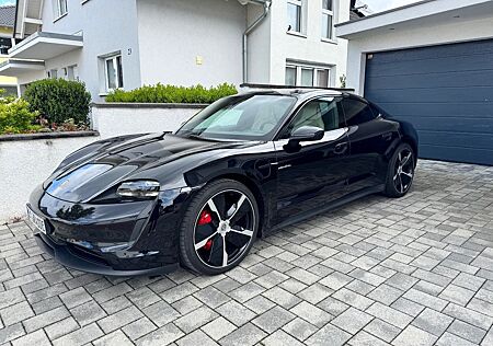 Porsche Taycan 4S S