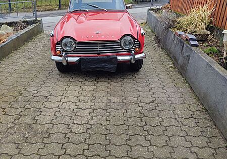 Triumph TR4