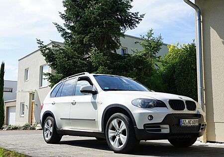 BMW X5 xDrive30d Gepflegt Navi Leder Tempomat Xenon