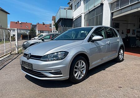 VW Golf Volkswagen VII Lim. Com./BMT/NAVI/Sitzhzg./2.Hd