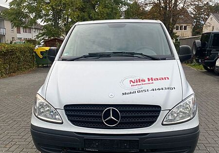 Mercedes-Benz Vito Mixto 111 CDI lang