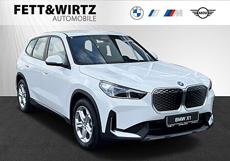 BMW iX1 eDrive20 18"LM|Sportsitz|DA+|Parkassistent