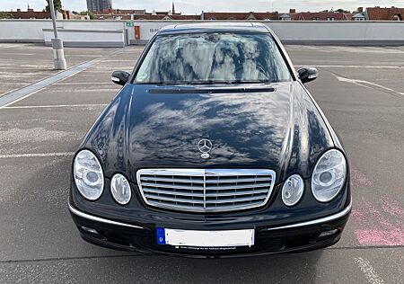 Mercedes-Benz E 200 MB E200 Kompressor (W211 ) Elegance mit wenig KM