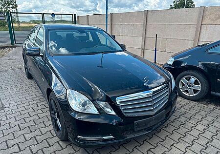 Mercedes-Benz E 200 CDI T BlueEFFICIENCY ELEGANCE