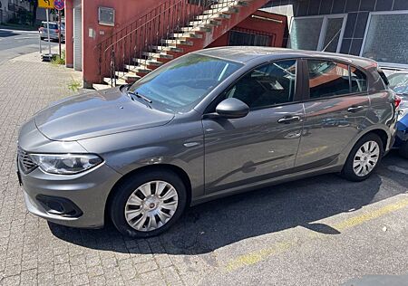 Fiat Tipo 1.4 16V LOUNGE LOUNGE
