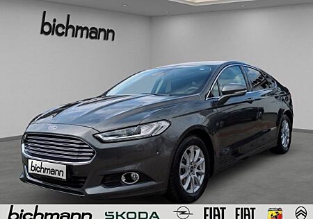 Ford Mondeo Titanium Navi RFK PDCvh el.Heck LED