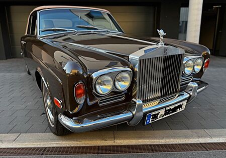 Rolls-Royce Corniche Cabriolet V8|LEDER|AC|GRA|CHROM|SAMMLER